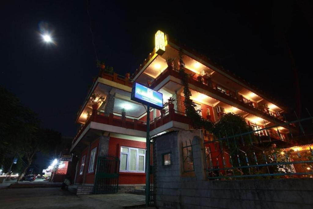 Fairmount Hotel Pokhara Exterior foto